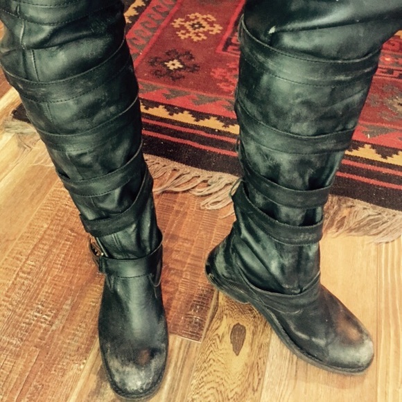 Black Knee high distressed LEATHER boots fits tts - Picture 2 of 4