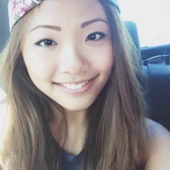 Meet your Posher, Shelly - Picture 1 of 1