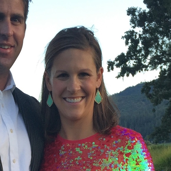 Meet your Posher, Alexandra