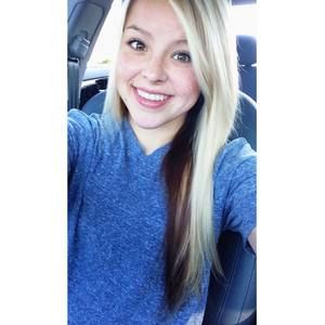 Meet your Posher, Mikayla