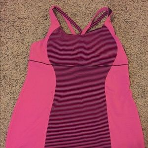 Lululemon workout tank