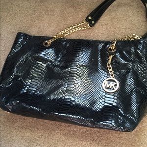 ON HOLD Michael Kors black leather snakeskin purse