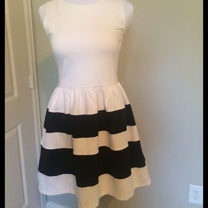 Size M Bar III dress in perfect condition!