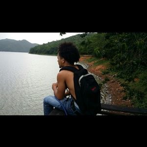 Meet your Posher, Jairol