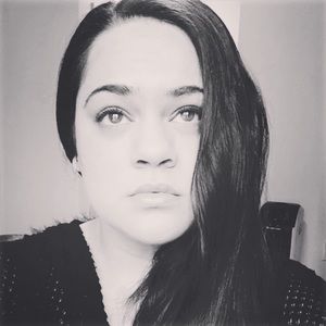 Meet your Posher, Liz