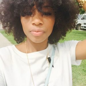 Meet your Posher, Dashanique