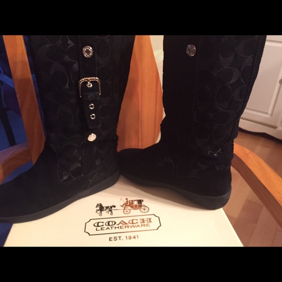 Coach boots