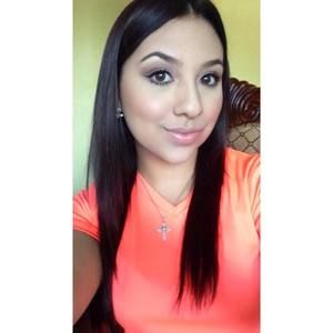 Meet your Posher, Dalia