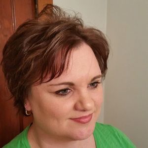 Meet your Posher, Tina