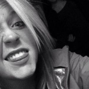 Meet your Posher, Jillian