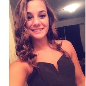 Meet your Posher, Dnell