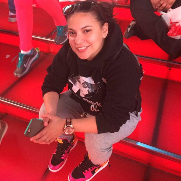 Meet your Posher, Cecilia