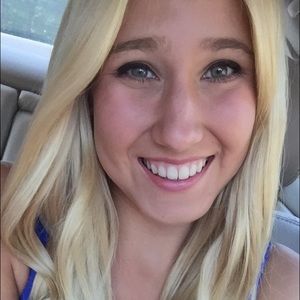 Meet your Posher, Kristina