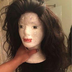 100% Virgin Unprocessed Bundle Hair and Wigs