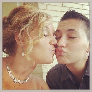 Meet your Posher, Elaine