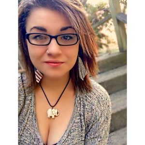 Meet your Posher, Marrissa