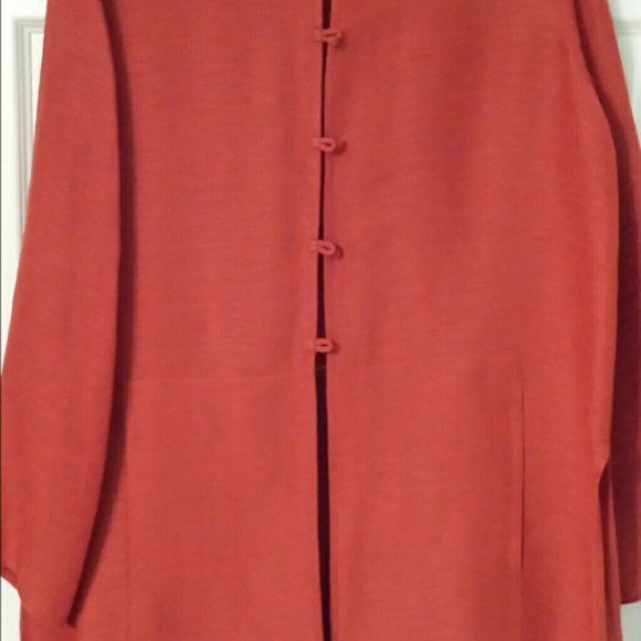 Eileen Fisher Mandarin top. Size M. Toggle buttons
