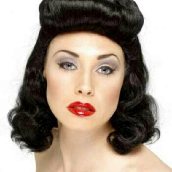 Meet your Posher, Latika