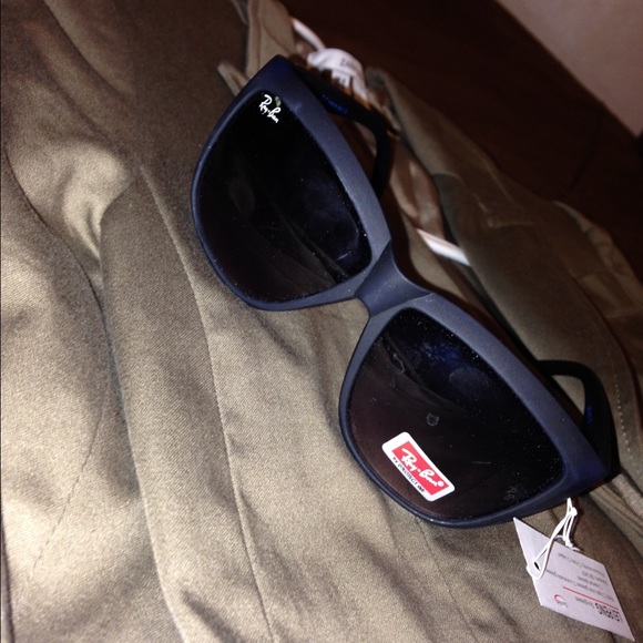 Authentic rayban sunglasses!