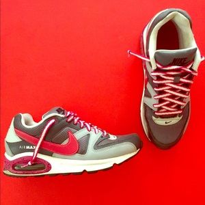 Women's Nike Air Max Size 8.5