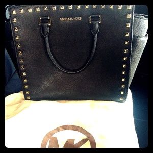Michael Kors Large Studded Selma purse