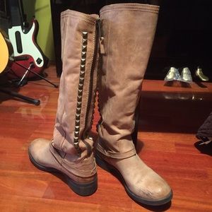 Steve Madden Boots
