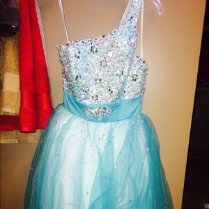 Mori lee homecoming dress
