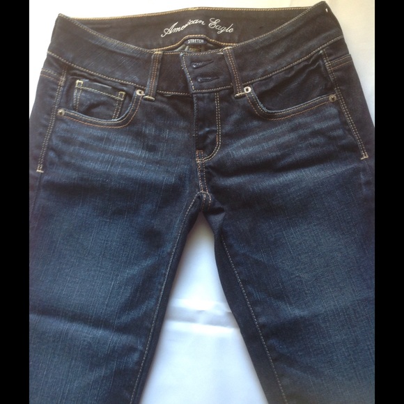 American Eagle  crop style pants