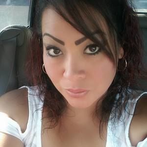 Meet your Posher, Deedee