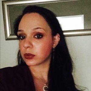 Meet your Posher, Catherine