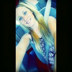 Meet your Posher, Natalie