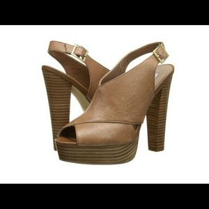 Steve Madden giigi