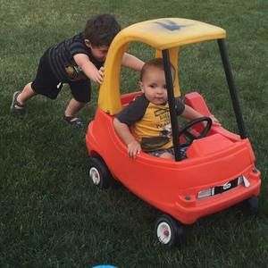 Meet your Posher, Deonna