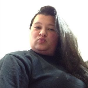 Meet your Posher, Samantha