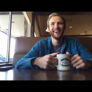 Meet your Posher, Casey