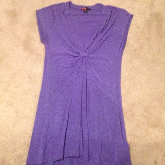 Purple shirt with gathering in front