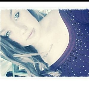 Meet your Posher, Shania