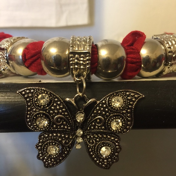 Scarves from Los Angeles - Picture 3 of 3