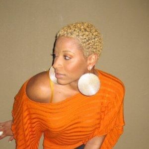 Meet your Posher, Krystal