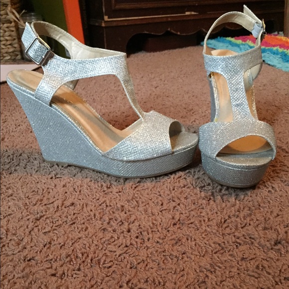 Silver Rampage Wedges - Picture 2 of 4