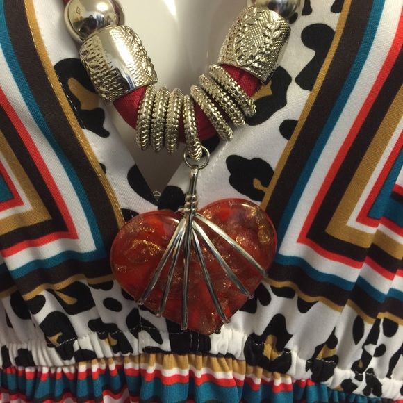 ⭐️SOLD⭐️Scarves from Los Angeles - Picture 2 of 4