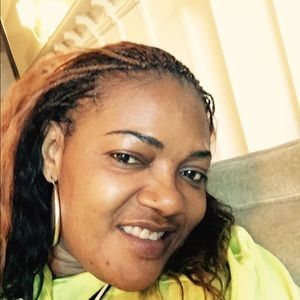 Meet your Posher, Beverly