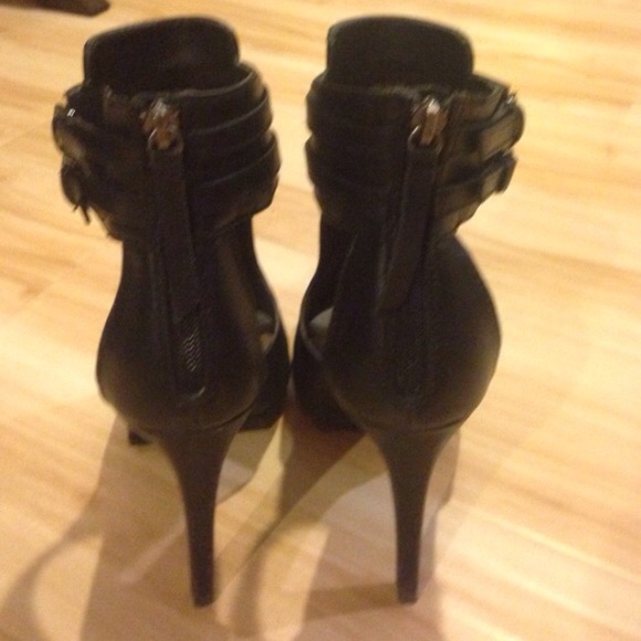 Zara t strap - Picture 3 of 4