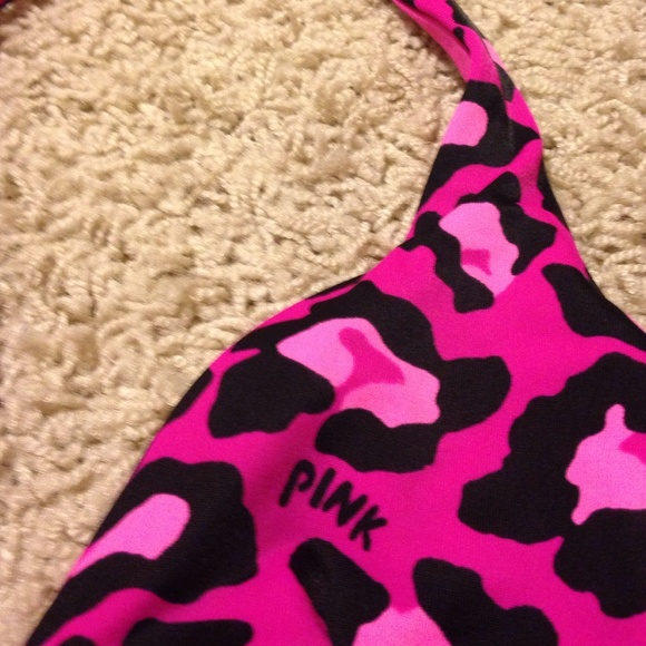Hot Pink Victorias Secret bikini top😍💕 - Picture 2 of 3