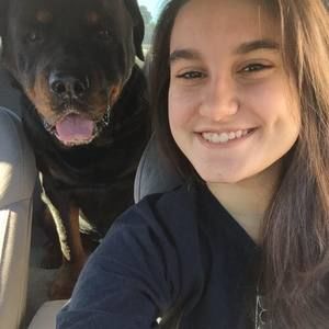 Meet your Posher, Monica