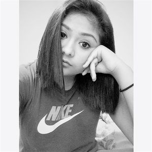 Meet your Posher, Yazmin