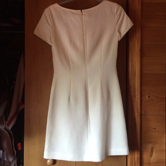 Vintage Ann Taylor off white dress. Size 2 - Picture 4 of 4
