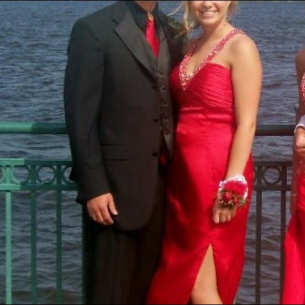Red prom/ball gown