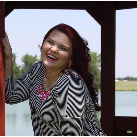 Meet your Posher, Kim - Picture 1 of 1