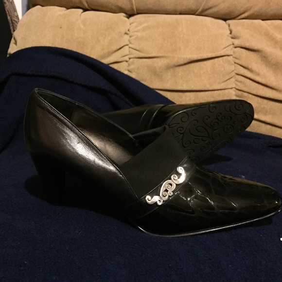 Black heeled loafers